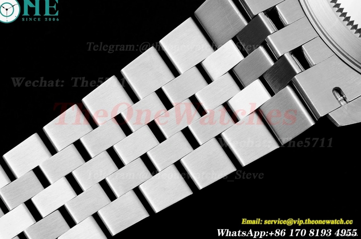 SS FNF Jubilee A9001 SS SkyDweller Blue Stk 42mm 326934  0219